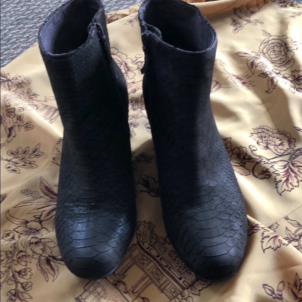 Cordani brown soft leather booties